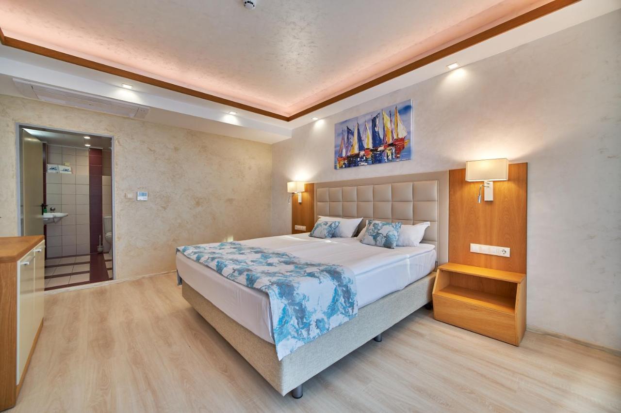 Bilyana Beach Hotel Nesebar Exterior photo